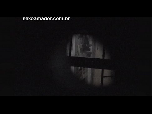 ❤️ Blondiin saab salaja videolevi naabruskonna voyeuri poolt peidetud õõnsate telliskivide taha peidetud ❤❌ Pornovideo at us et.assistentai.ru ﹏